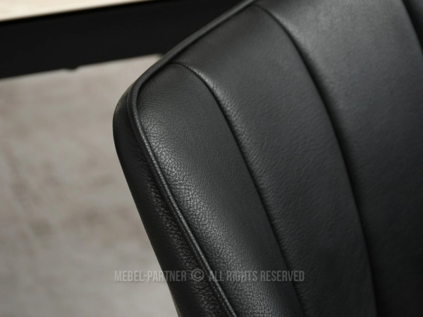Komfortowe krzesła tapicerowane, które ożywią Twoje wnętrze